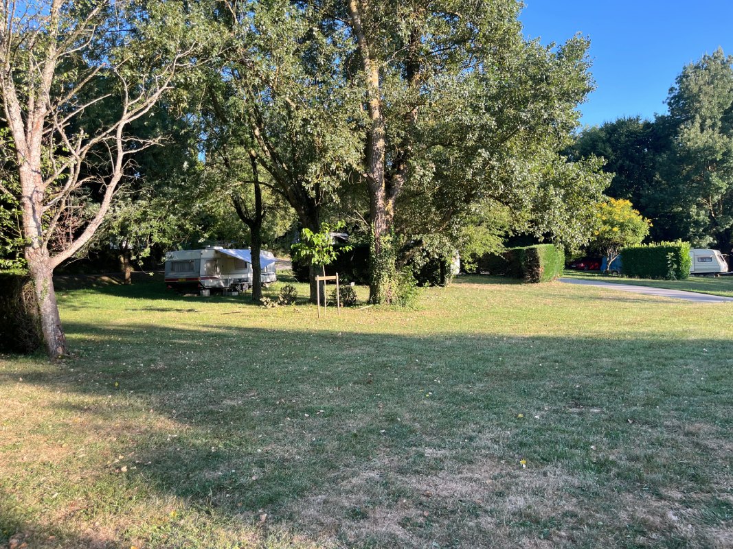 Camping des Pivolles, Camping proche de Vienne